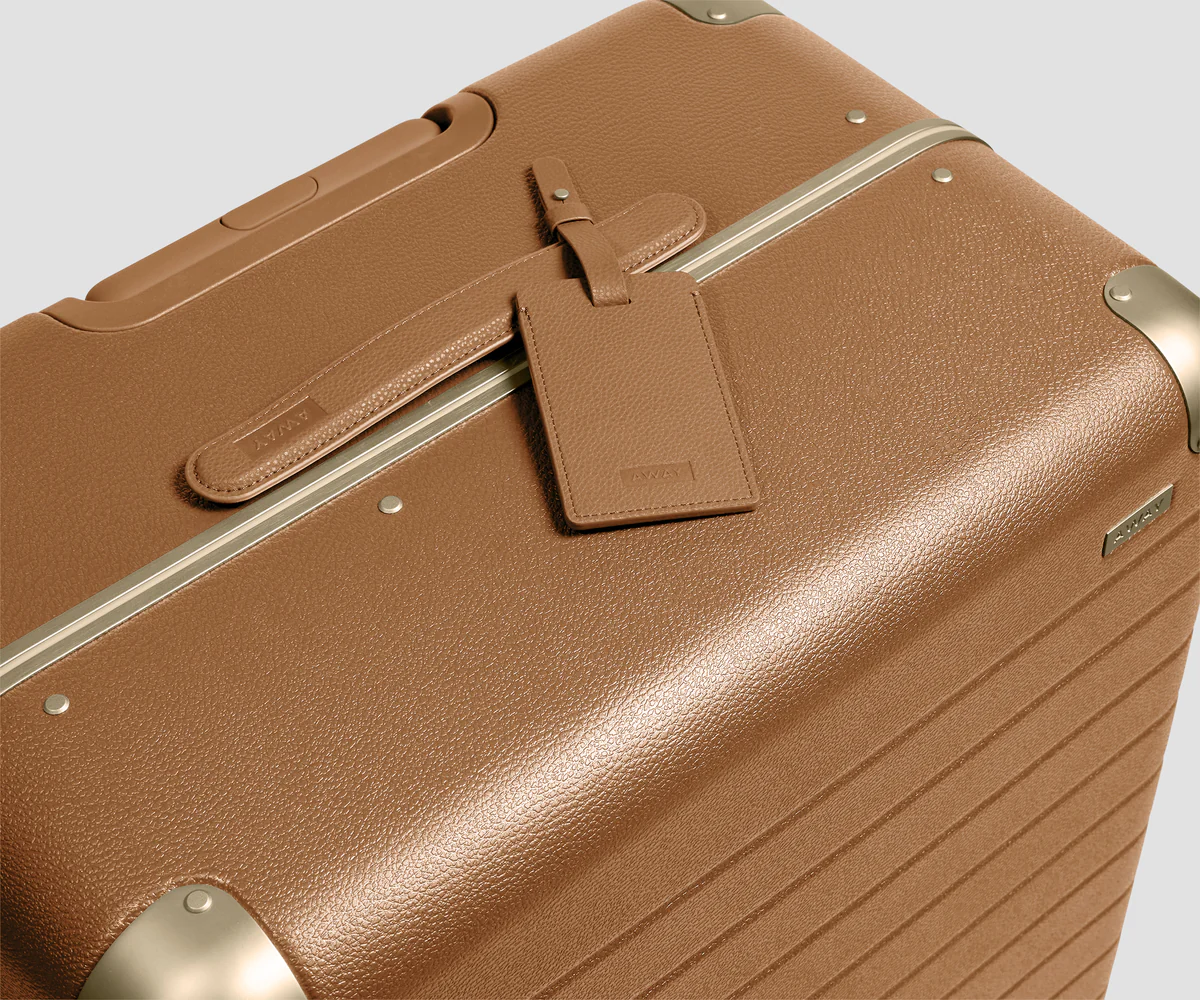 Aliminyum Kenarlı Büyük Boy Valiz - Görsel 9