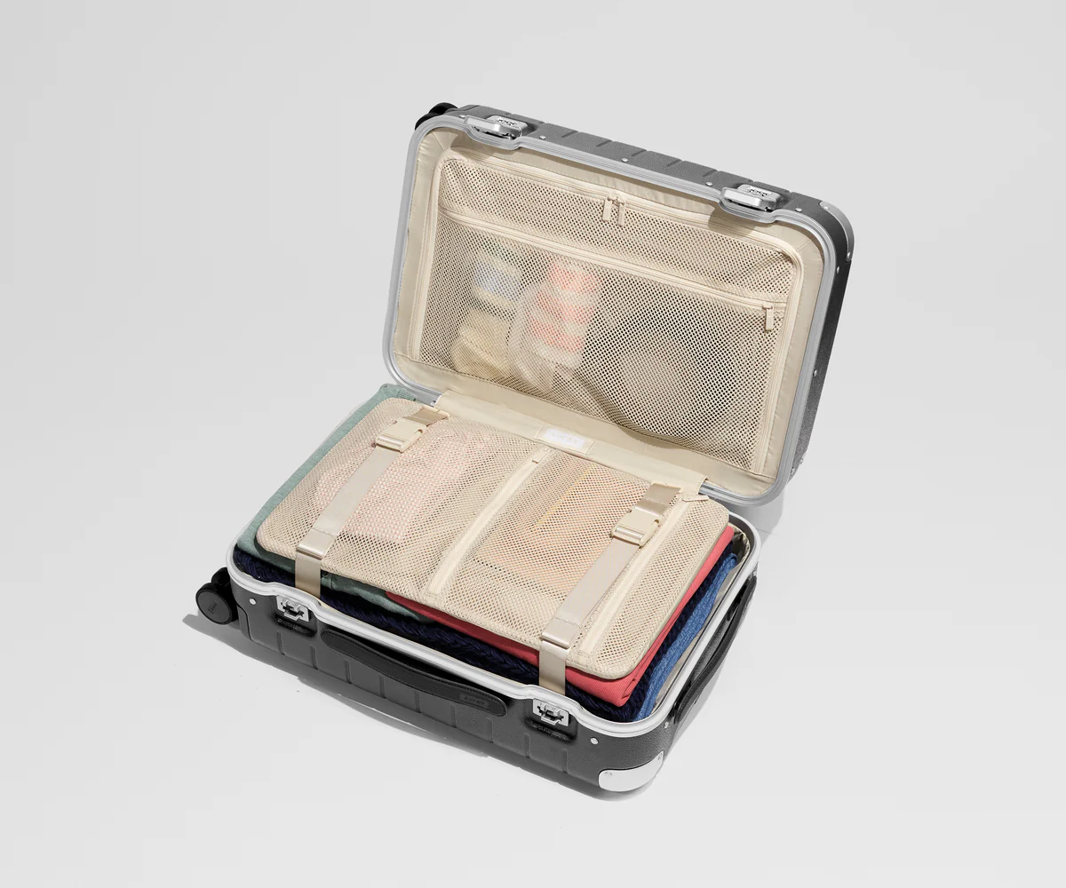 Aliminyum Kenarlı Küçük El Valizi - Görsel 5